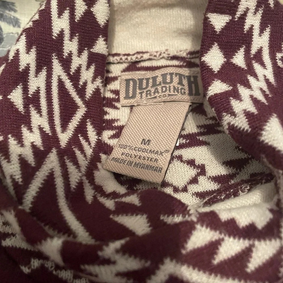 Duluth Women Mock Turtleneck Purple White Aztec Print Sweater S’no Sweat Medium - Picture 14 of 16